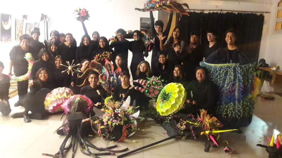 La magia del teatro negro en una fantástica propuesta