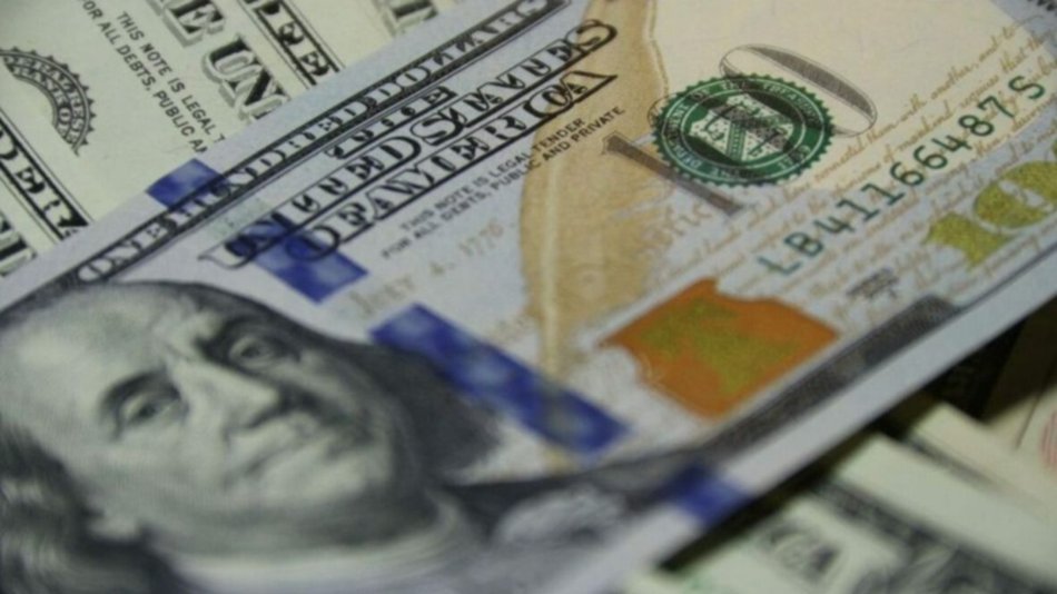 Importante caída del dólar blue este viernes en Jujuy: mirá a cuánto cotiza