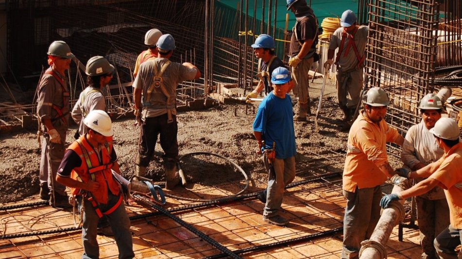 Informe revelador: ¿cuántos argentinos trabajan menos de 8 horas por día?