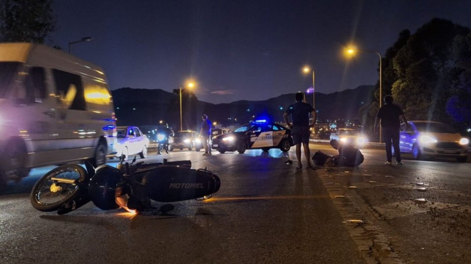 Siniestro vial en acceso sur de la capital 