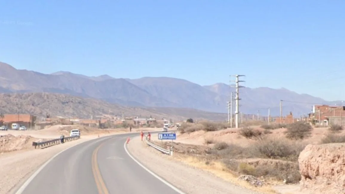 Una familia salva su vida de milagro tras vuelco