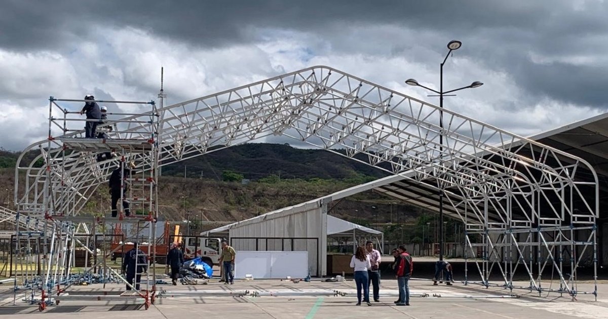 Comenzó el armado de stands de la Expojuy 2026