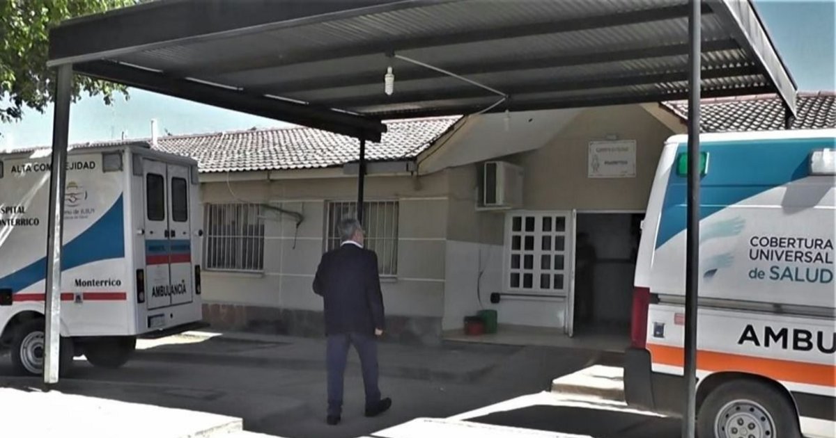 Ingresó armado a la casa de un policía y quedó internado