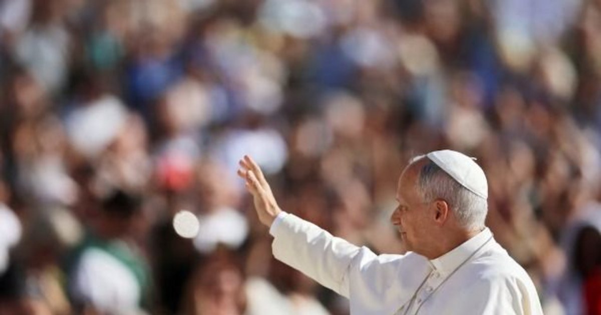 Quién está al frente del Vaticano mientras el papa León XIV