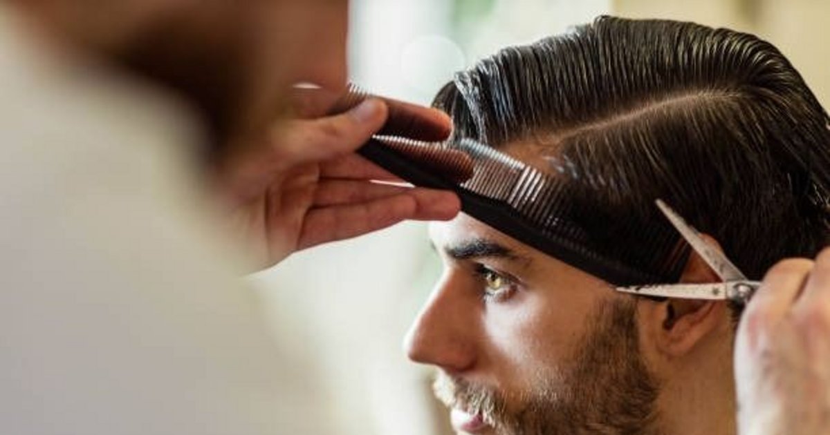 Esta tarde corte de pelo gratuito