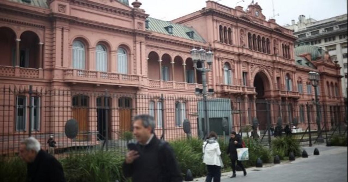 El Gobierno lanzó un nuevo plan de retiro voluntario para 20 mil trabajadores estatales