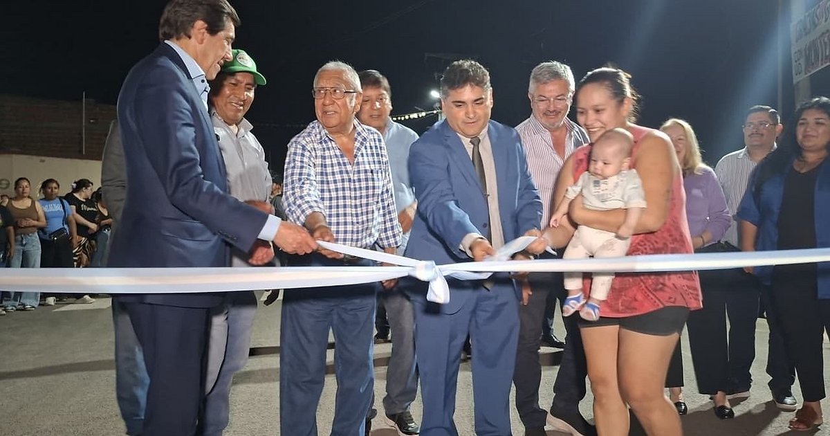 Inauguraron pavimento en Monterrico