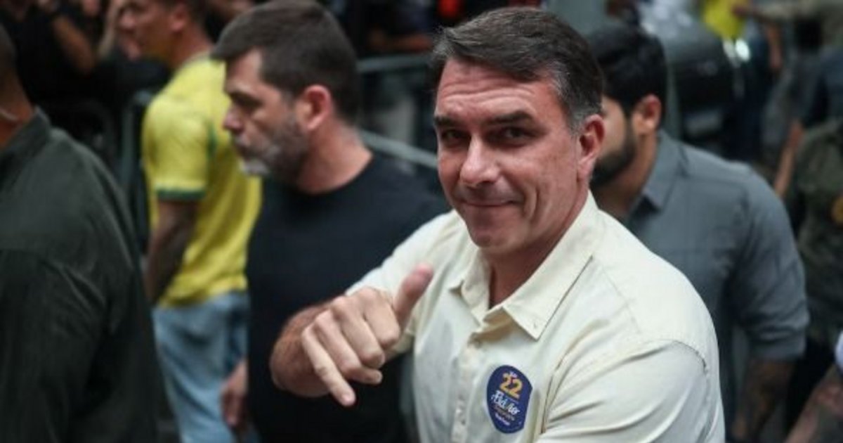 Flávio Bolsonaro: "Llegó el momento de cambiar"