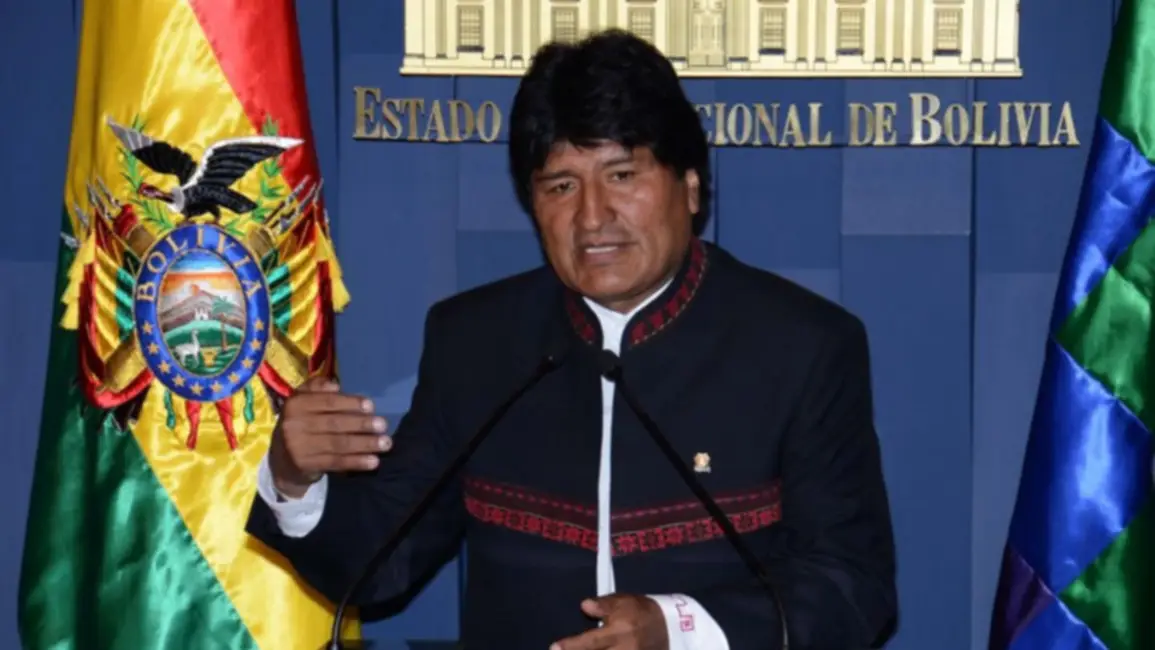 Evo realiza ritos indígenas