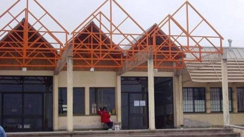 Mantuvo cautiva a su mujer y la atacó a golpes