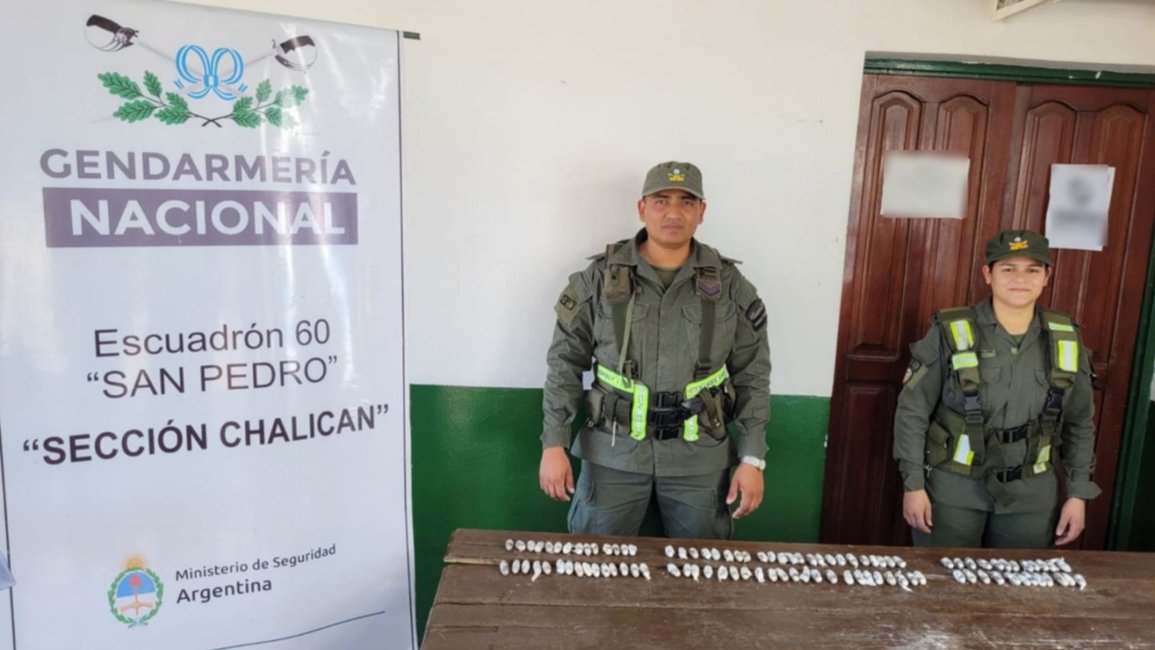 Detienen a un ciudadano con 98 cápsulas de cocaína dentro de su estómago