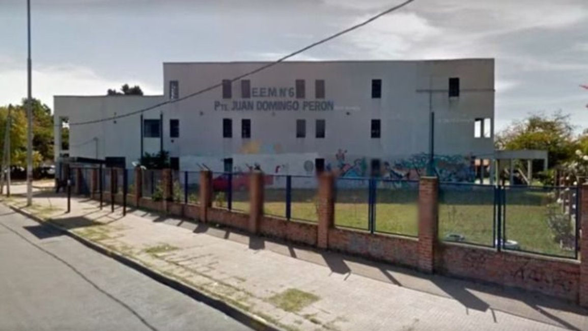 Adolescentes hieren con un cuchillo a su compañero