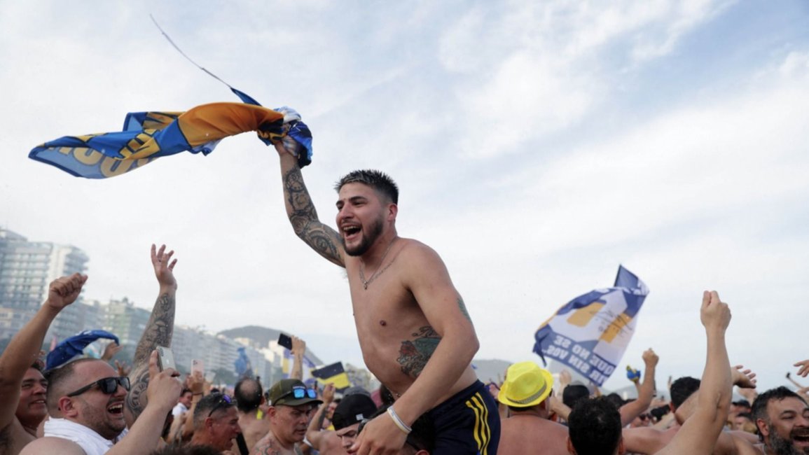 Imponente banderazo de Boca en Rio de Janeiro