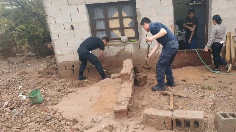 Asistieron a familias afectadas por las inundaciones y crecidas en la Quebrada 