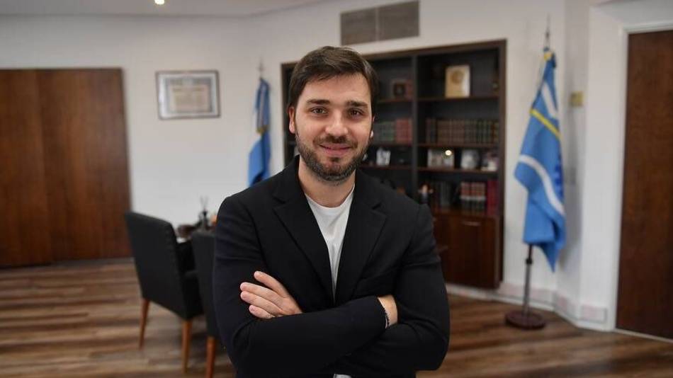 El gobernador electo de Chubut anticipó que no podrá pagar los aguinaldos 