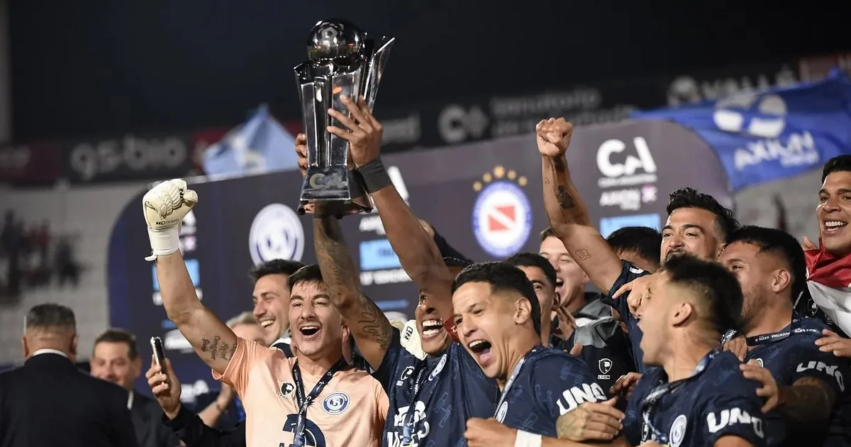 Histórico: Independiente Rivadavia campeón de la Copa Argentina