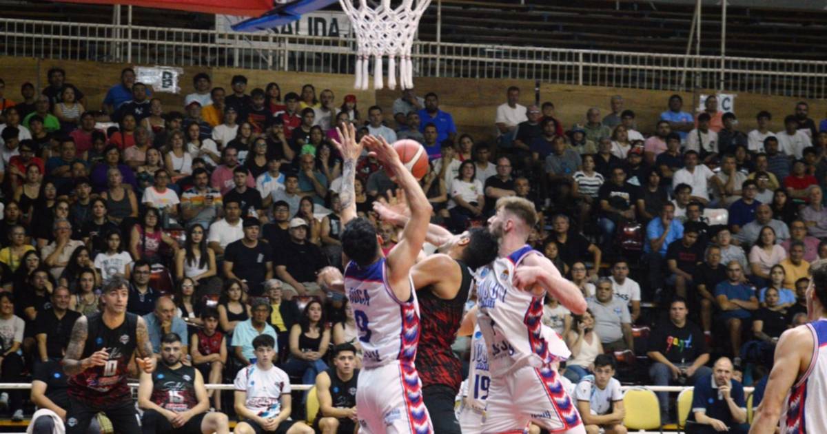 Jujuy Básquet se hizo fuerte en Salta y recuperó la sonrisa