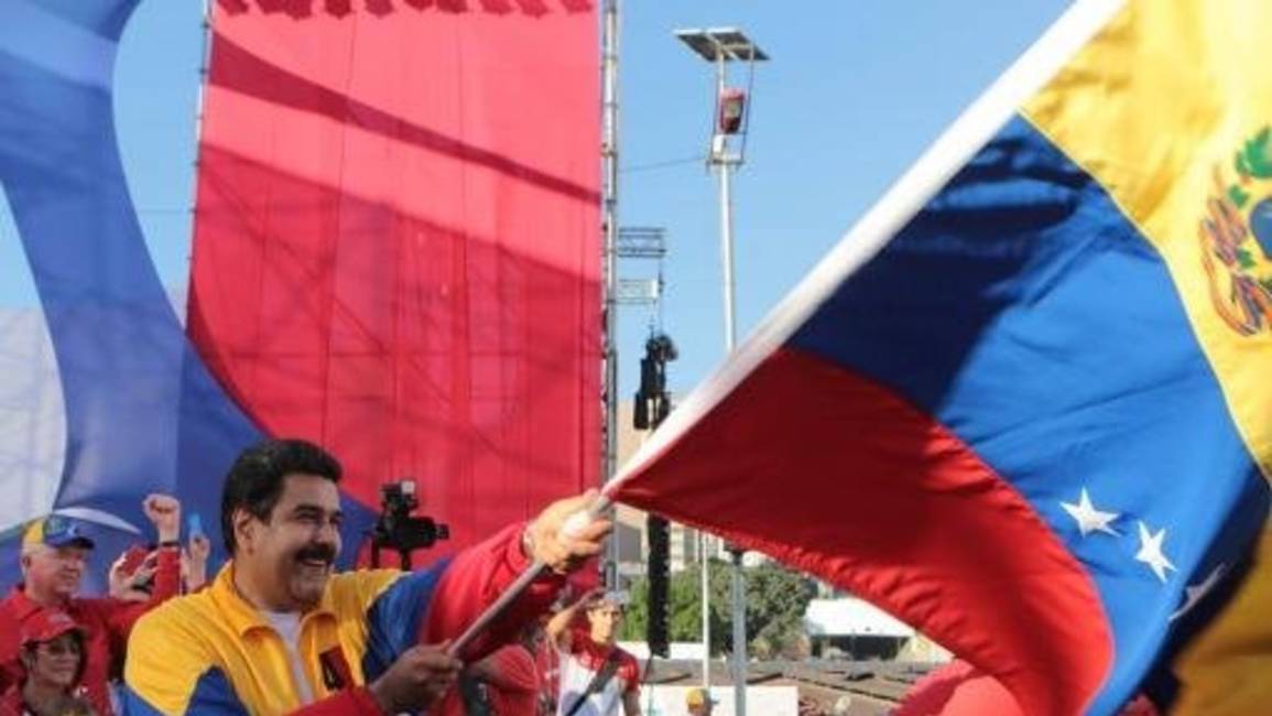Maduro llamó al pueblo a cuidar la constitución bolivariana