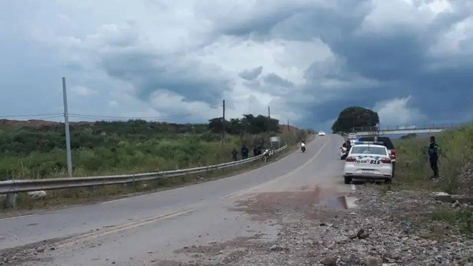 Intensa búsqueda del hombre que  desapareció por la crecida de arroyo Las Martas 