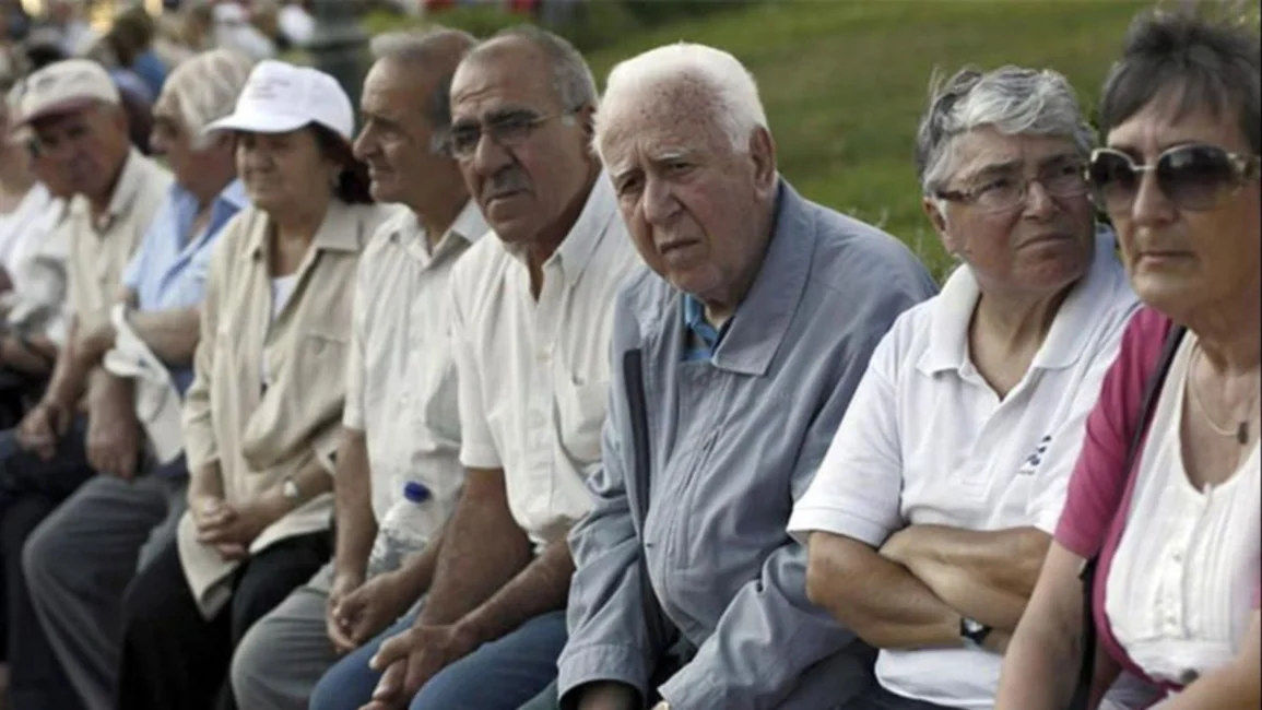 Hoy cobran los jubilados y pensionados con DNI terminado en 3