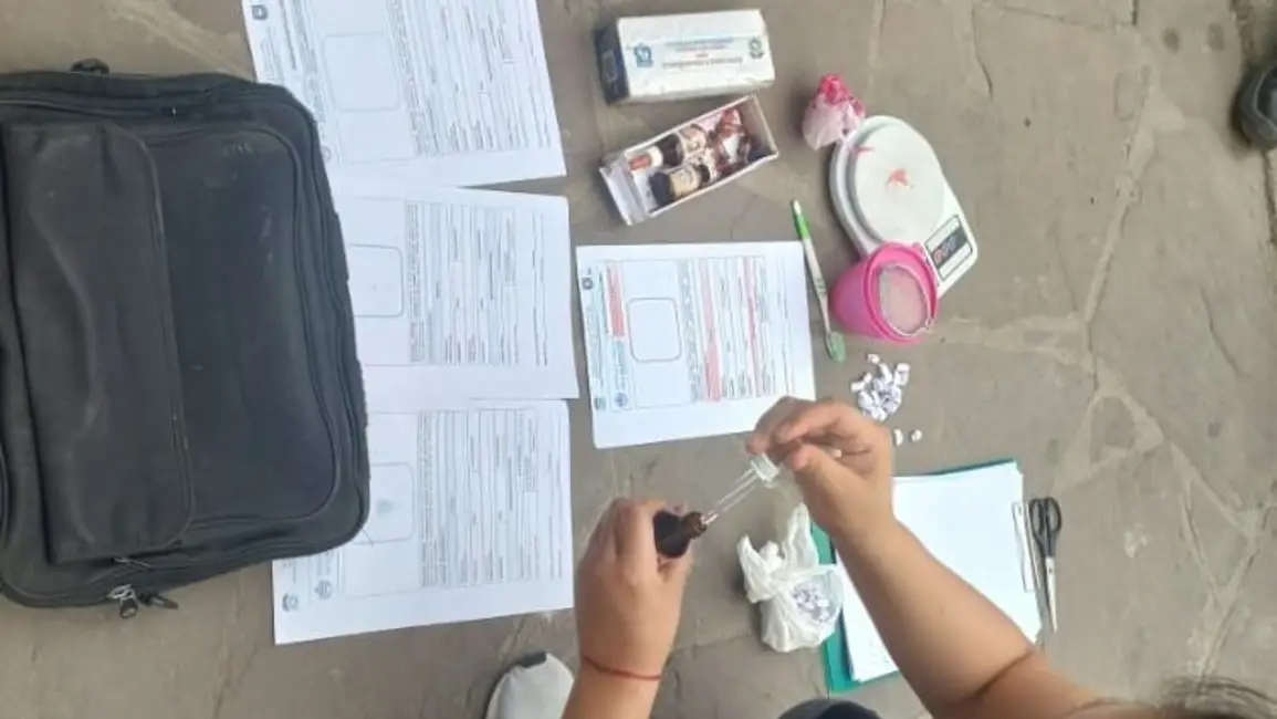 Dos jóvenes apresados con 169 "papelitos" 