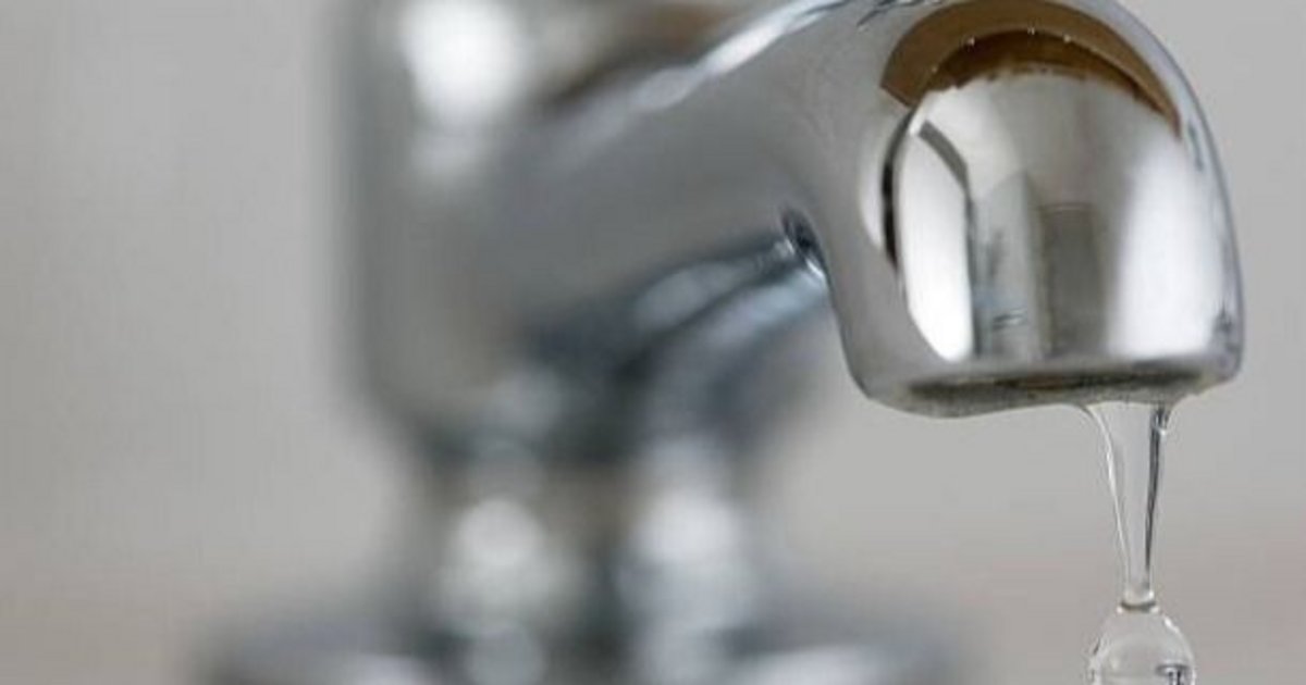Sin agua en parte de Alto Comedero