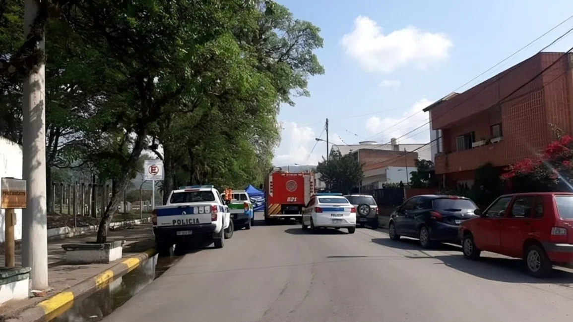 Un policía murió luego de derrapar en su motocicleta