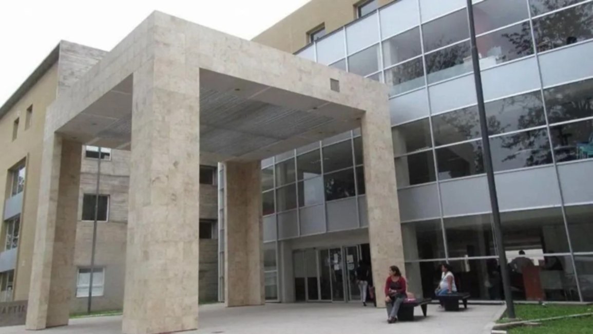 Atacó a golpes a su hermana y a sus pequeños sobrinos