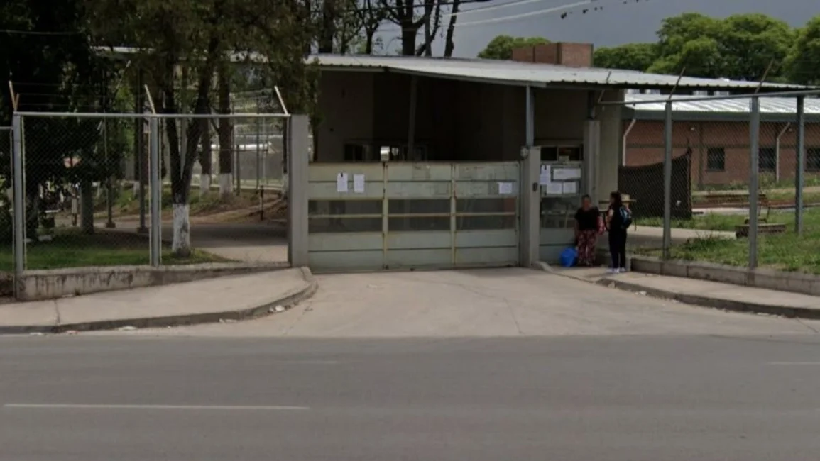 Intentó ingresar 76 dosis de cocaína al Penal para su hijo