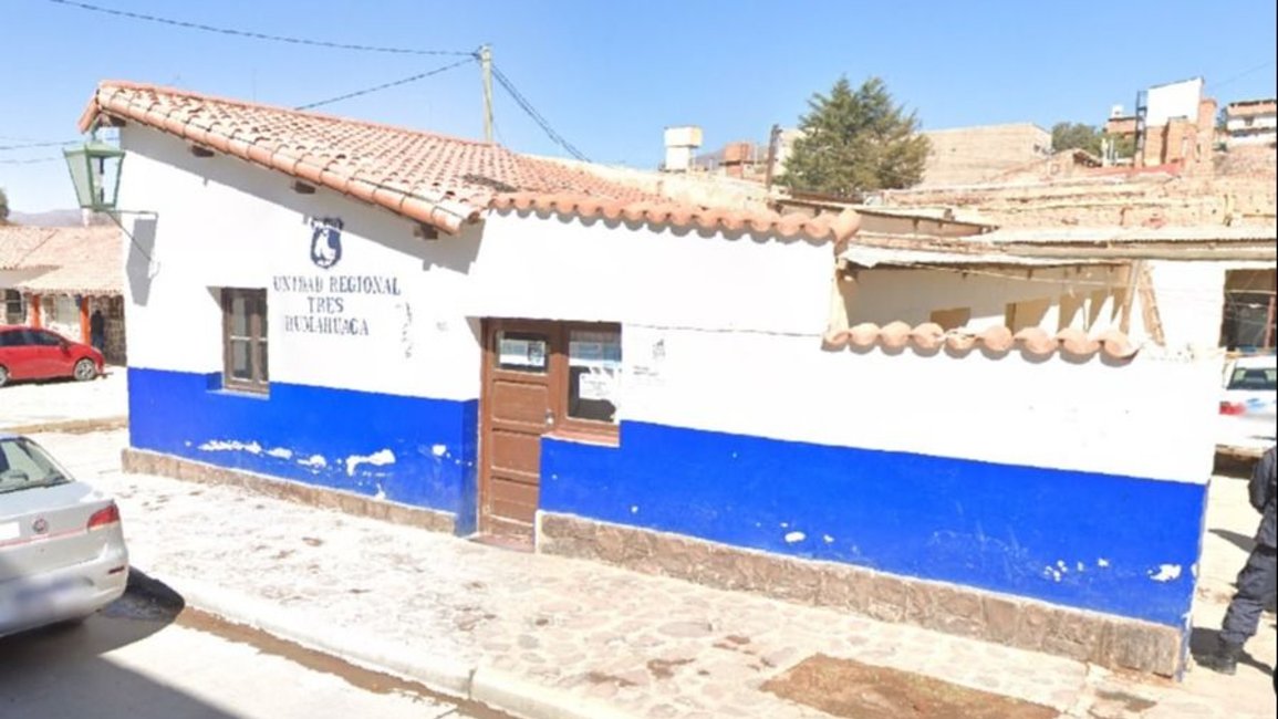 Un conductor en estado de ebriedad volcó y resultó ileso
