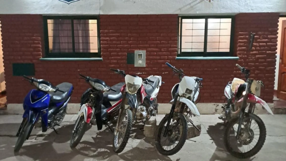 Recuperan motos robadas y detienen a un hombre