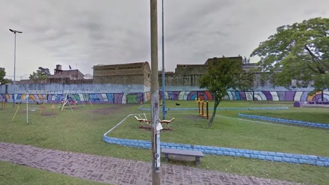 Horror en Lanús: encontraron un cadáver descuartizado en una valija
